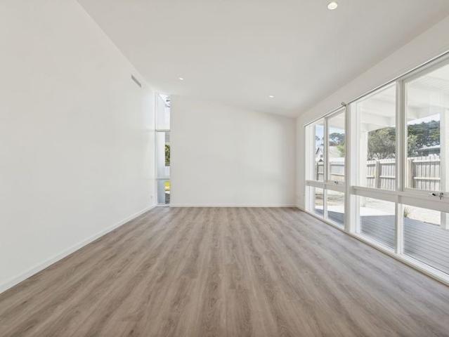 Renovated Living in the Heart of Flinders
