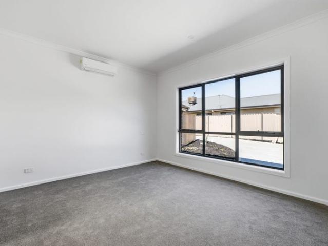 Brand New, Light Filled Family Living
