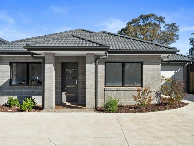 Brand New, Light Filled Living in an established Broadford Pocket