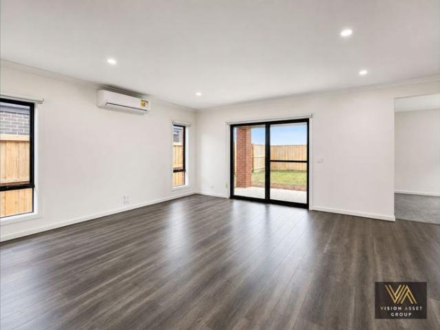 ✨Brand New Luxury Opposite Wulerrp Secondary College – Solar Powered & 5 Bedroom Flexibility!