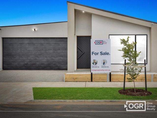 Modern 4 Bedroom Home on Grand Blvd Mickleham!