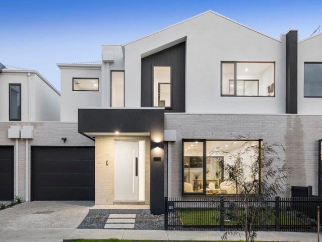 Brand New Luxury Amongst the Gum Trees of Charlotte Street