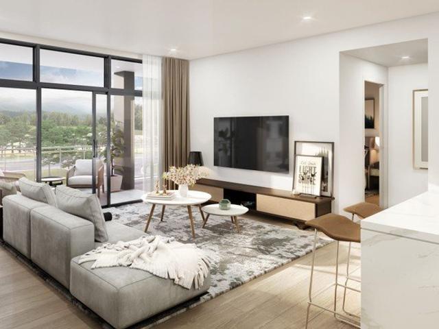 Brand New Luxury Apartment ! Walk To All Amenities. Ready To Move!