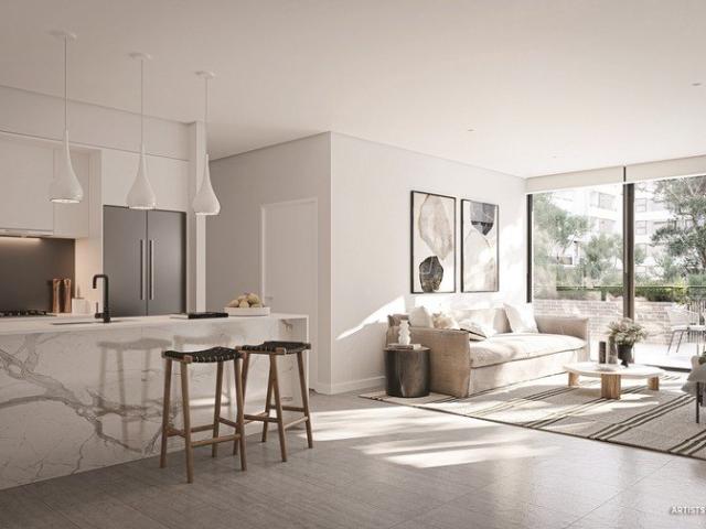 Brand New Luxury Apartment ! Walk To All Amenities. Ready To Move! 3 Plus Study!