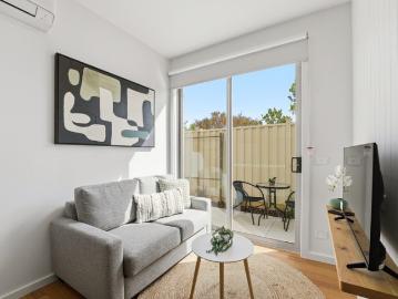 BRAND NEW, Luxury Apartment Style Living! Not your typical rooming house Fully Furnished & All Inclusive TWO WEEKS FREE RENT!