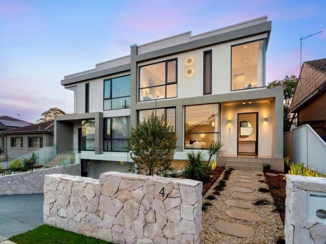 Brand new luxury duplex of sublime ambiance and design