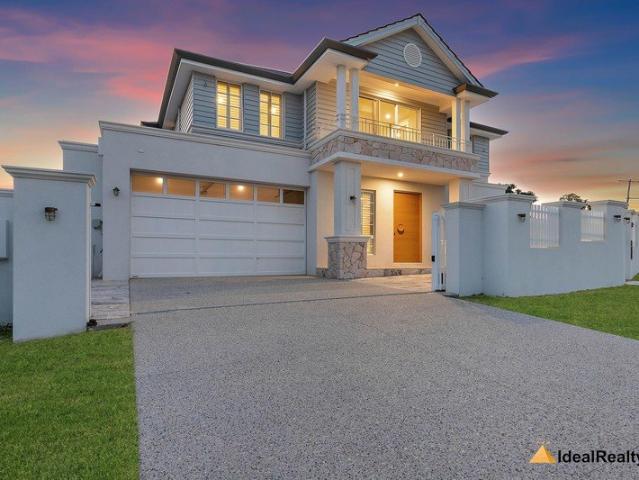 BRAND NEW, LUXURY, ELEGANCE AND TIMELESS STYLE