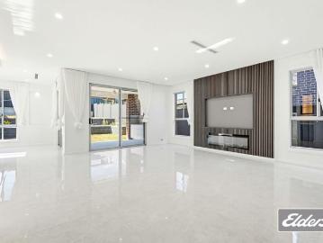 Brand New Luxury Family Home in Box Hill