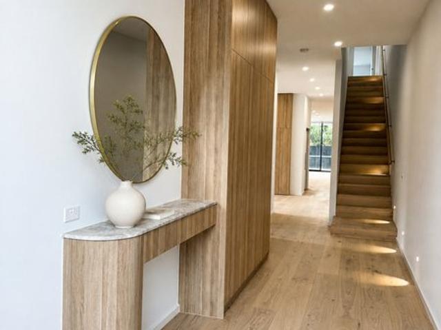 Brand New Luxury Family Home With a Lift