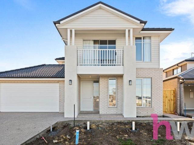 Brand New Luxury Family Home with Stunning Lake Views