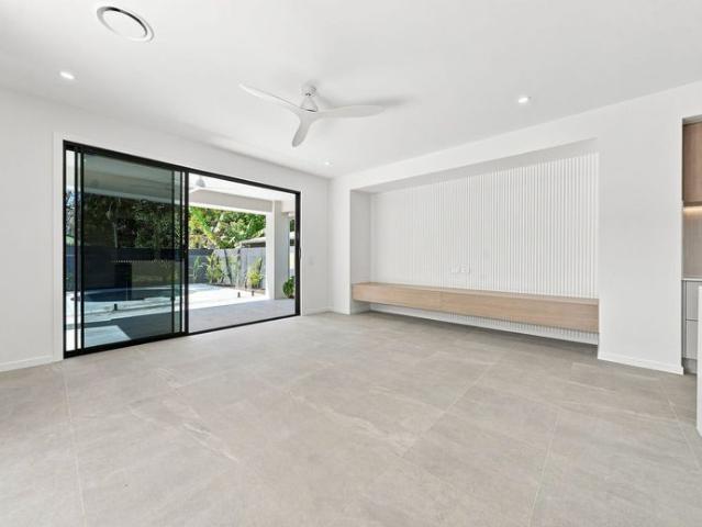 Brand New Luxury Family Home