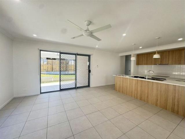 Brand New Luxury Family Home | 5 Bedrooms Opposite Park | Move In Now