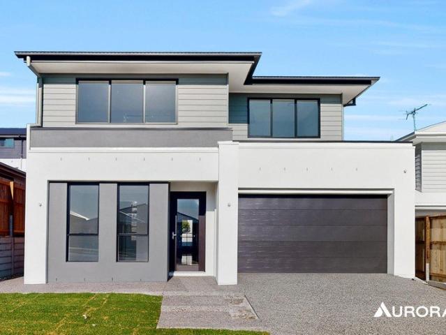 BRAND NEW LUXURY FAMILY HOME 5 BEDROOMS + MULTIPLE LIVING SPACES