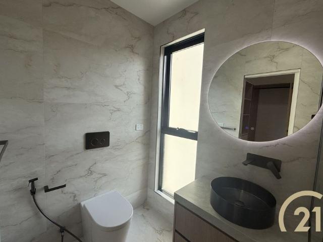 Brand New Luxury Family Home