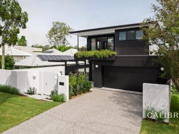 Brand New Luxury Family Home