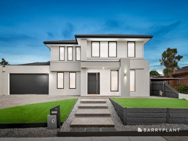 Brand New Luxury Family Living