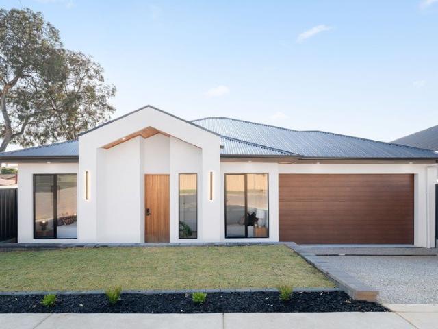 Brand New Luxury Family Living in Salisbury East