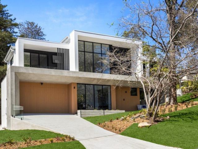 Brand New Luxury Family Residence