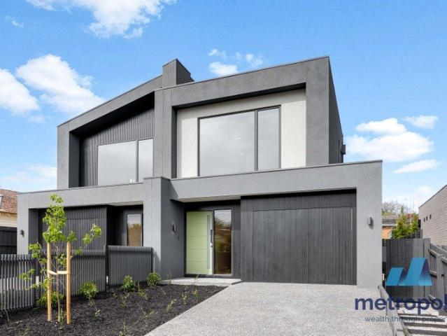 BRAND NEW LUXURY HOME IN DUAL MCKINNON SCHOOL ZONES