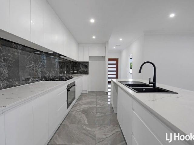 Welcome to 20B Westfield Road, Kelmscott