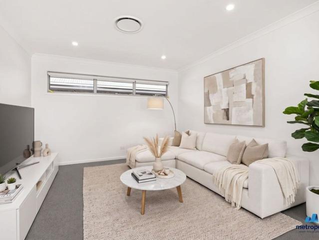BRAND NEW LUXURY HOME WITH TRULY FLEXIBLE FLOORPLAN