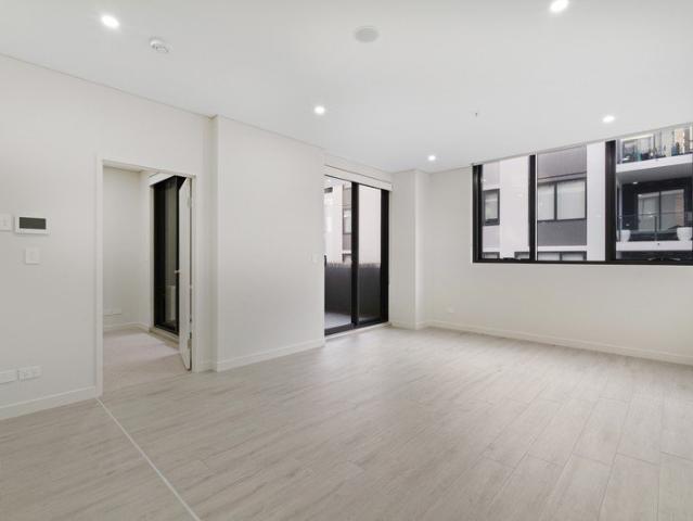 Brand New Luxury Living