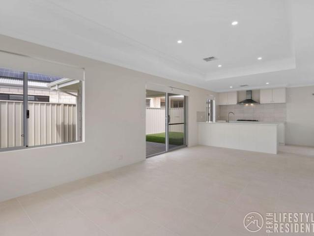 BRAND NEW LUXURY LIVING