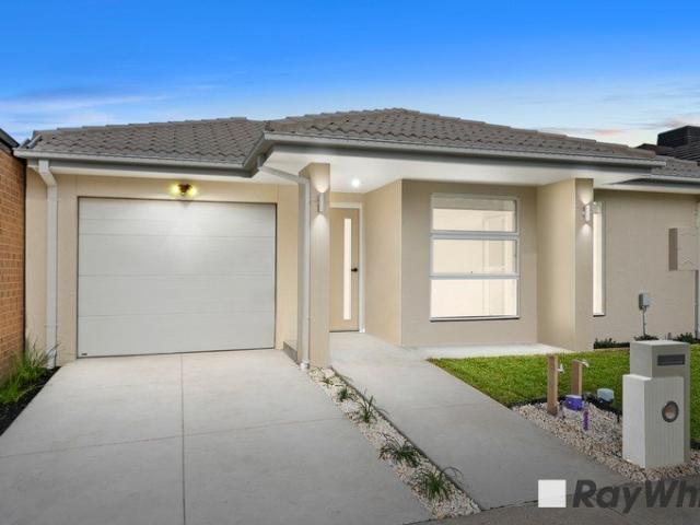 Brand New Luxury Living with Low Maintenance