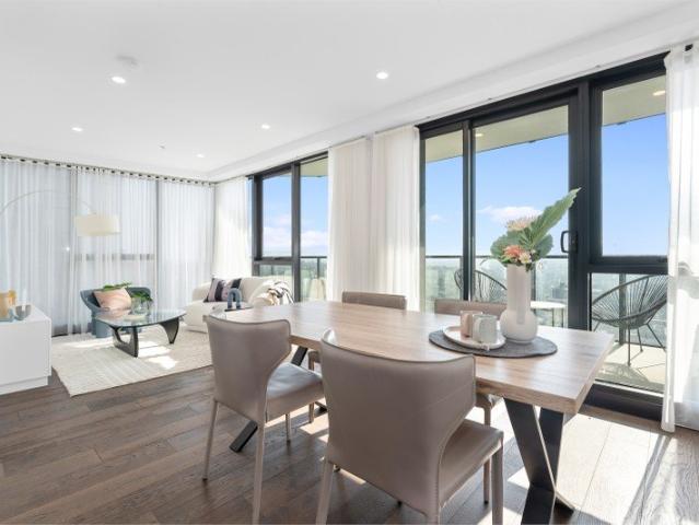 Brand New Luxury Living with Spectacular 180° Views