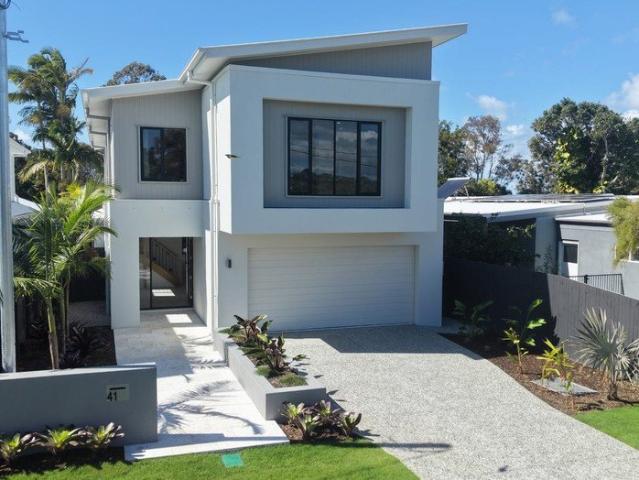 Brand New Luxury Living in Tewantin