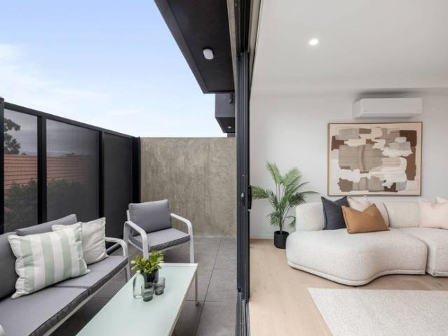 Brand New Luxury Living in the Heart of Essendon