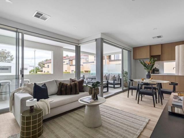 Brand New Luxury Living in the Heart of Woodlands
