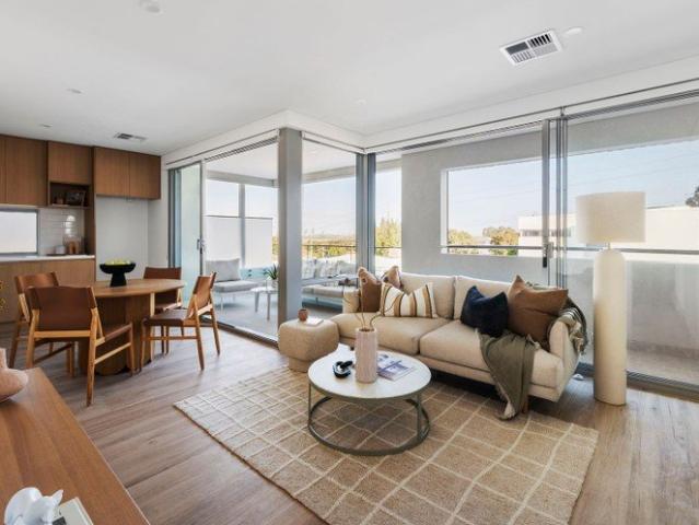 Brand New Luxury Living in the Heart of Woodlands