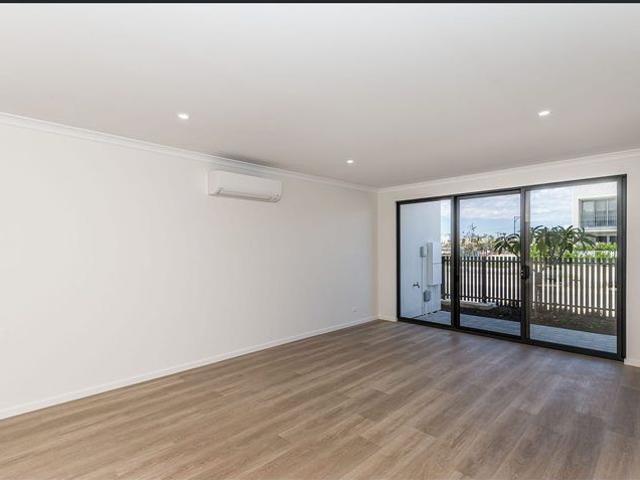 Brand New Luxury Living in Treeby
