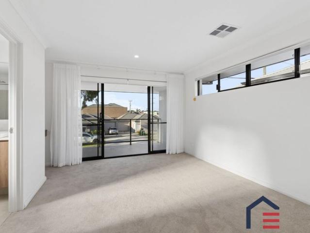 Brand New Luxury Living in a Convenient Location