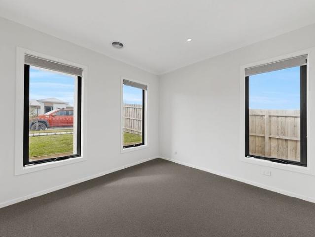 BRAND NEW LUXURY LIVING IN EVERLEY ESTATE