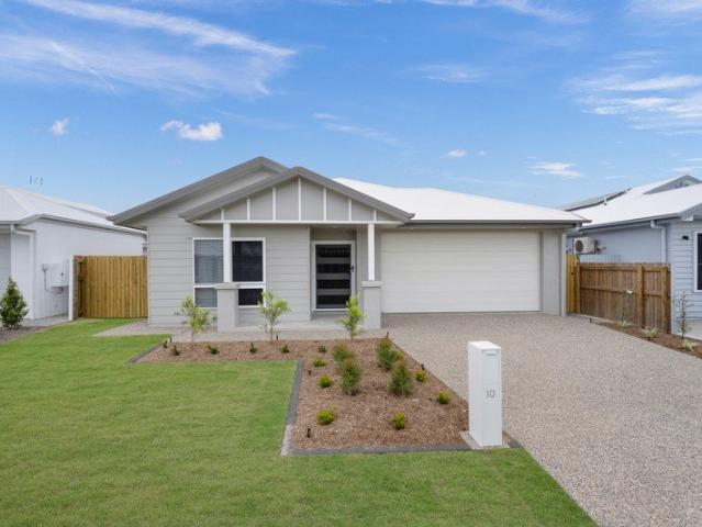Brand New Luxury Living in Harris Crossing Estate