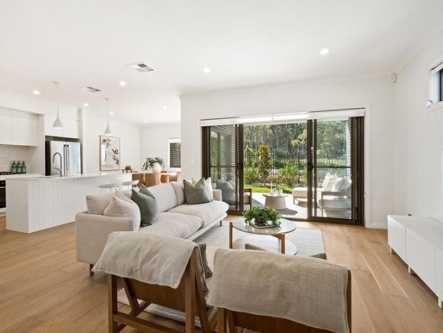 Brand New, Luxury Living in Kembla Grange