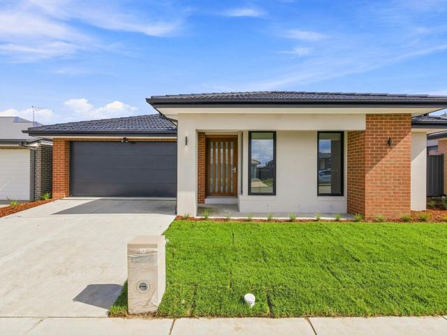 Brand New Luxury Living in Lucas
