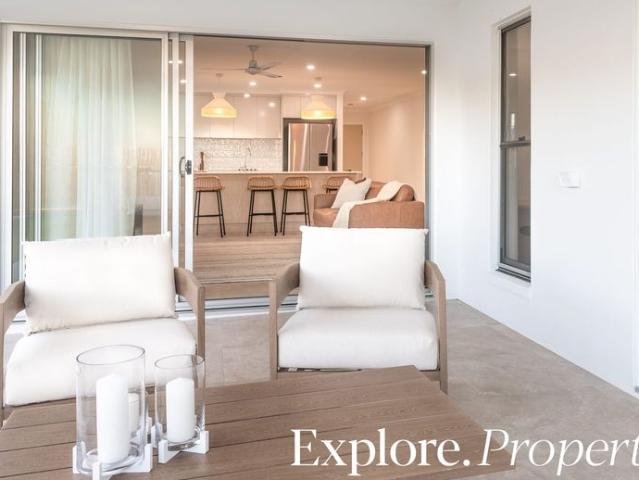 Brand New Luxury living in Ooralea Waters!