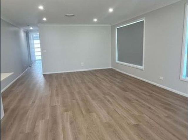 Brand New Luxury Living in Prestigious Eagle View Estate