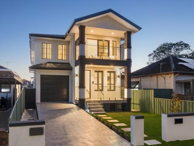 Brand New Luxury Residence with Golf Course Views and Designer Family Living