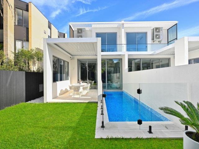 Brand New Luxury Residence With Lift & Pool On The Edge Of Rose Bay Village