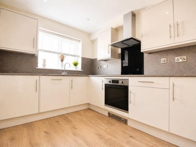✨ Brand New Luxury Self Contained Flat Available✨