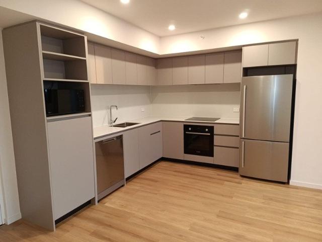 Brand New Luxury Sky Apartment | Level 8 | Spectacular City Views | Whitegoods Included