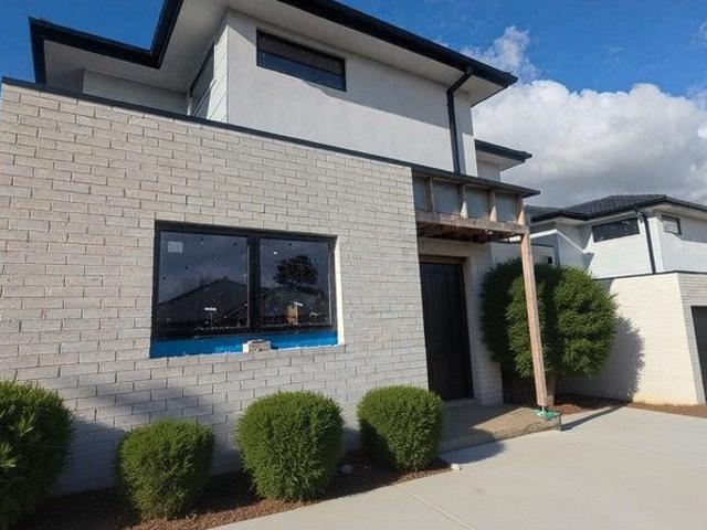 Brand New Luxury Town home in the Frankston High School Zone Completion date April 2026