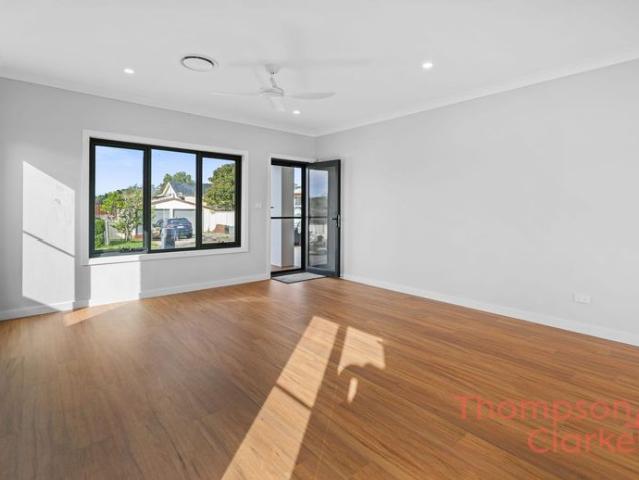Brand new Luxury Townhouse!