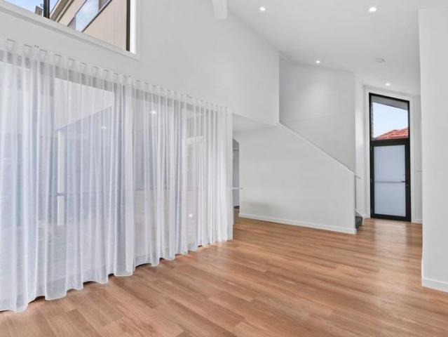 Brand new luxury Townhouse!