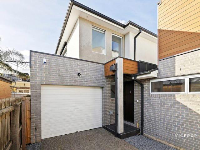 Brand New Luxury Townhouse with Dual Master Suites