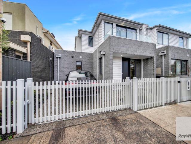 Brand New Luxury Townhouse with Quality Finishes